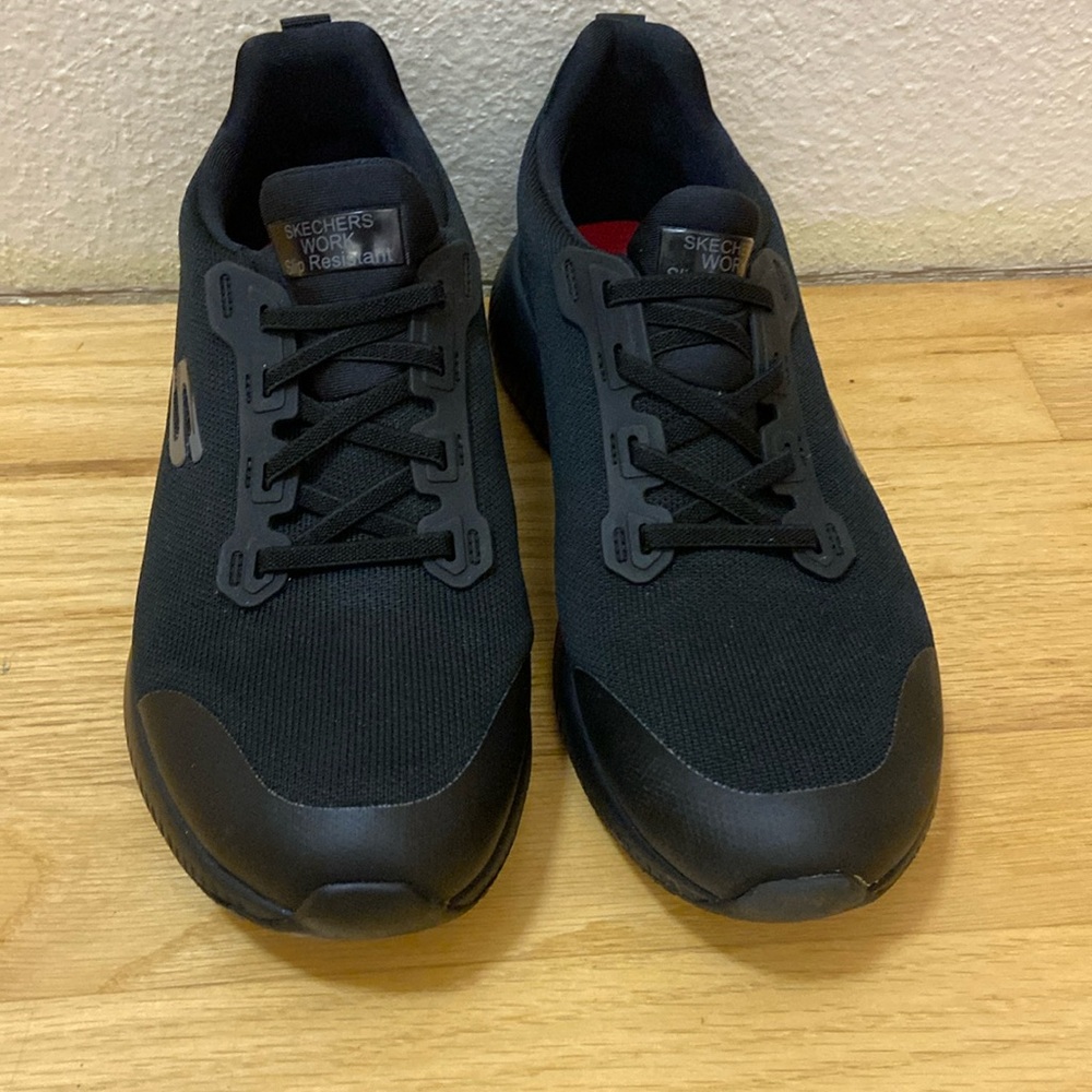 Sketchers work slip resistant memory foam relaxed fit, black, women’s size 9